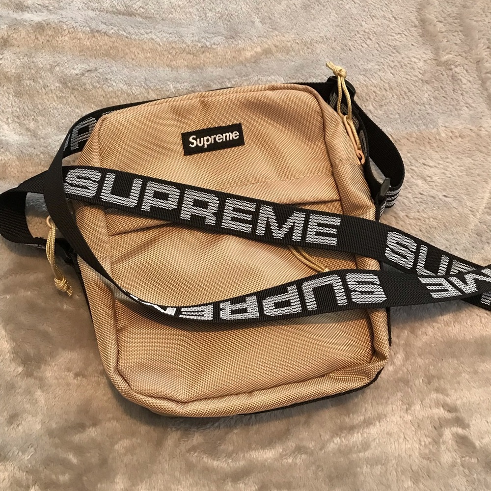 Supreme ss18 Tan Shoulder Bag